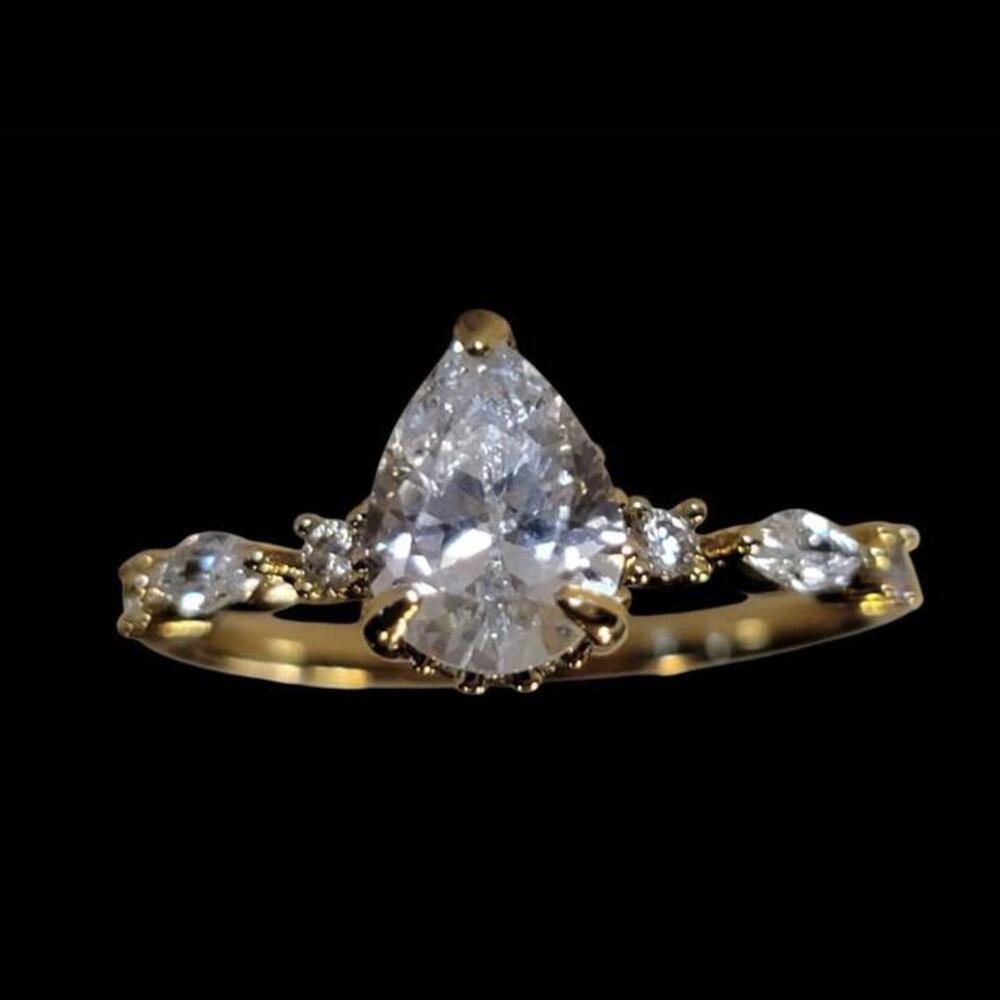 New Size 8 14k Yellow Gold Filled Ring w/ Pear Cut Center Stone